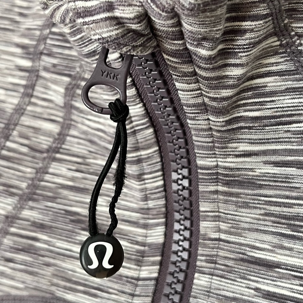 Lululemon Define Jacket - Picture 11 of 11